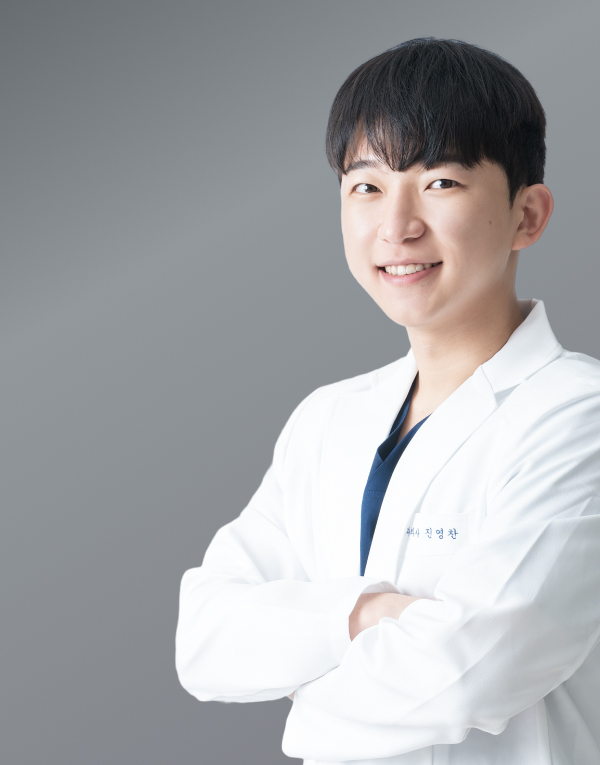 진영찬  원장